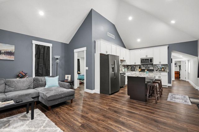 86 Nash Street, Sparta, MI 49345