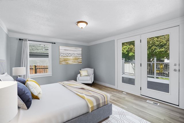 2212 W Queen Ave, Spokane, WA 99205