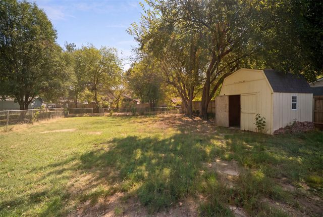 605 N 10th Street, Collinsville, OK 74021