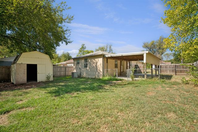 605 N 10th Street, Collinsville, OK 74021