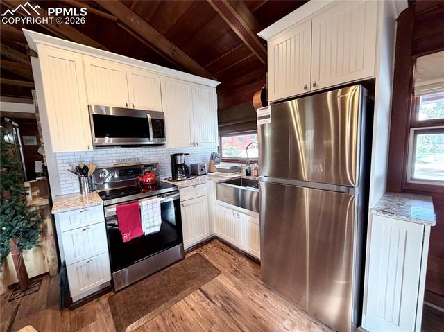 121 St Charles Drive, Rye, CO 81069