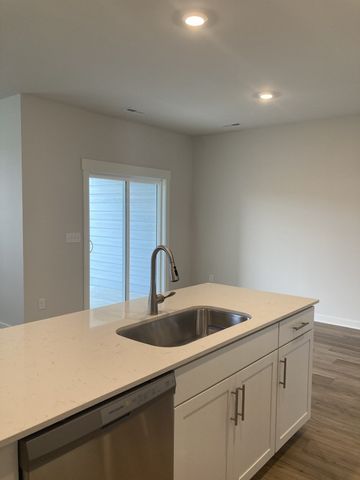 486 Lydia Ashley Ln, Smyrna, TN 37167