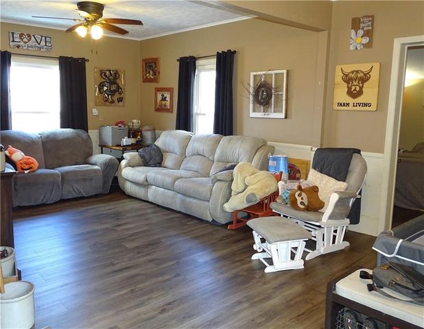 1311 E Prospect Street, Durand, WI 54736