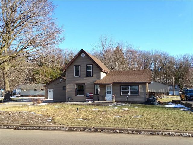 1311 E Prospect Street, Durand, WI 54736