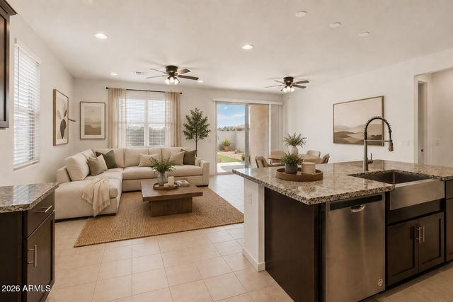 5616 W Jackalope Lane, Laveen, AZ 85339