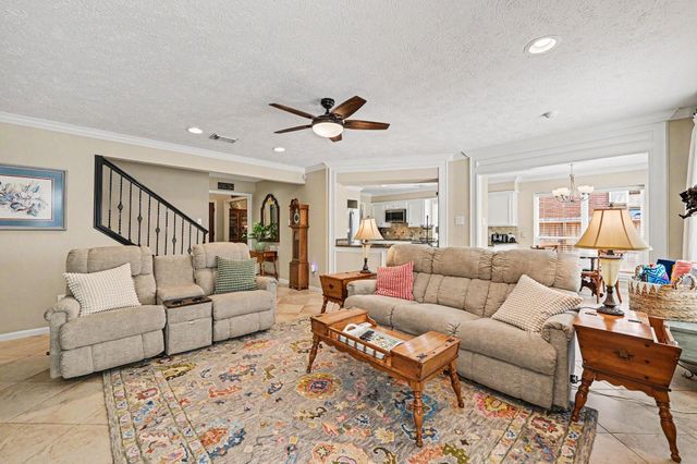 3309 Lakefield Boulevard, Sugar Land, TX 77479