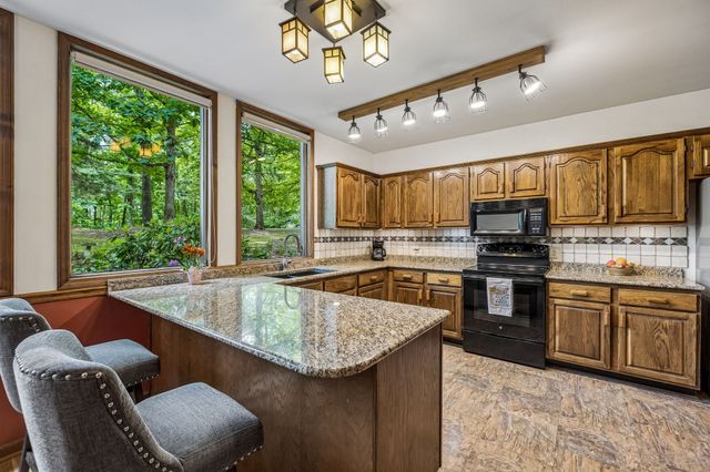 491 Deer Ridge Ln, Nashville, TN 37221