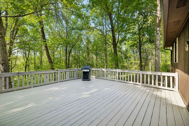 491 Deer Ridge Ln, Nashville, TN 37221