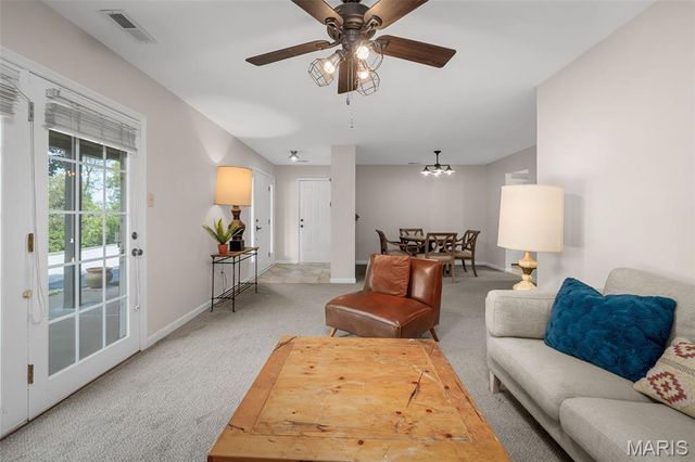 1121 Claytonbrook Court, Ballwin, MO 63011