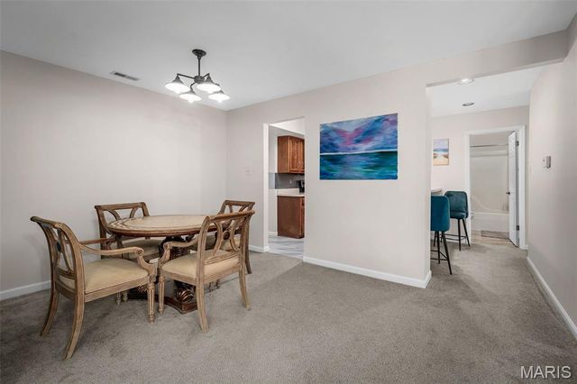 1121 Claytonbrook Court, Ballwin, MO 63011