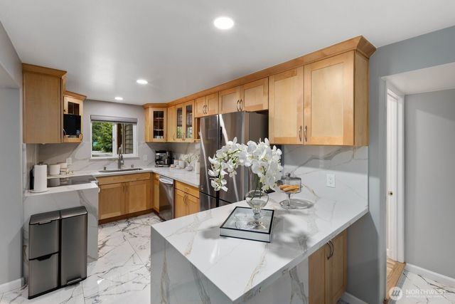 16030 12th Avenue NE, Shoreline, WA 98155