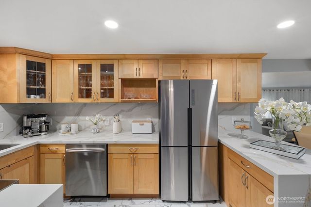 16030 12th Avenue NE, Shoreline, WA 98155
