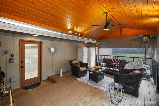 16030 12th Avenue NE, Shoreline, WA 98155
