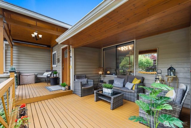 16030 12th Avenue NE, Shoreline, WA 98155