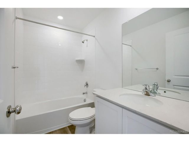 15243 Detroit St, Thornton, CO 80602