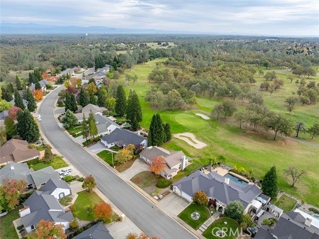 2132 hope Lane, Redding, CA 96003