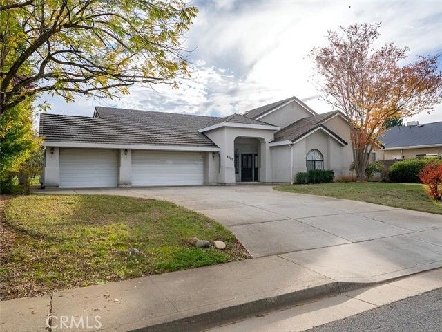 2132 hope Lane, Redding, CA 96003