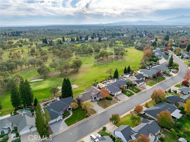 2132 hope Lane, Redding, CA 96003