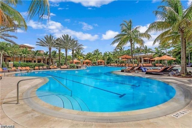 9657 Montelanico LOOP 103, Naples, FL 34119
