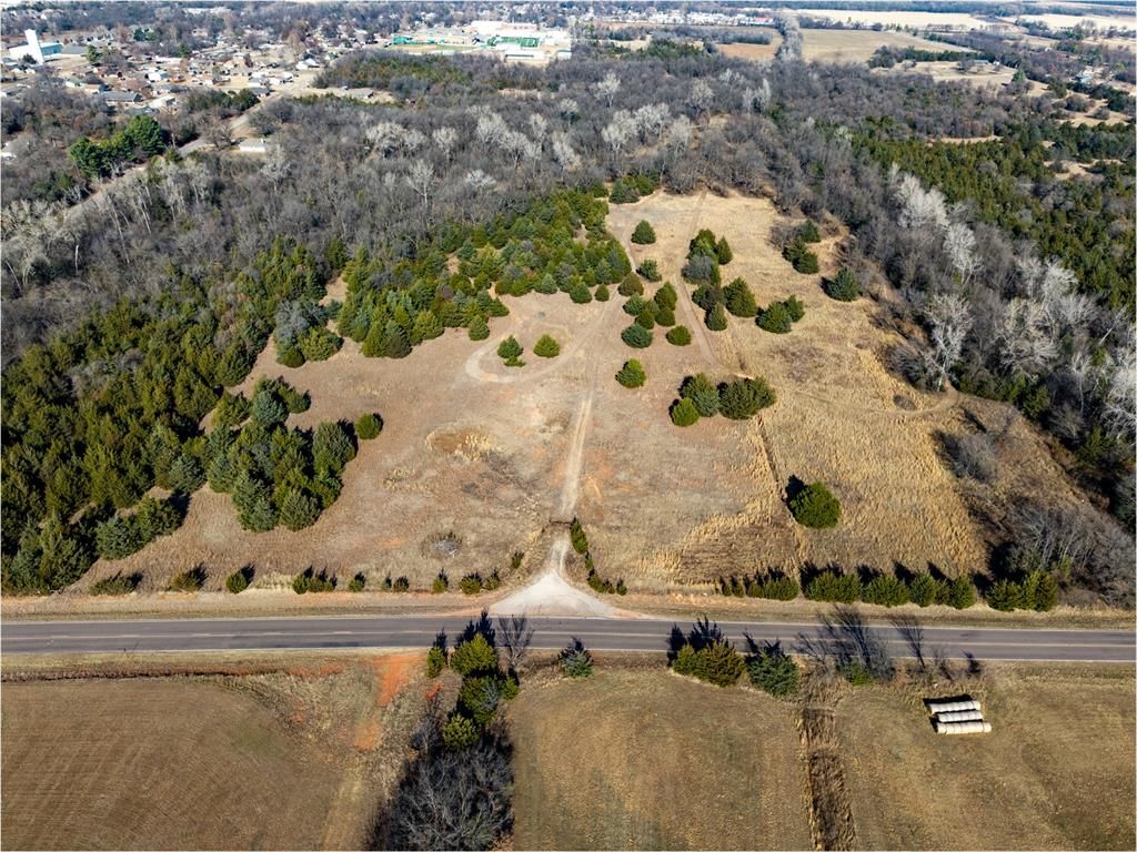 000 E Wilshire Boulevard, Jones, OK 73049