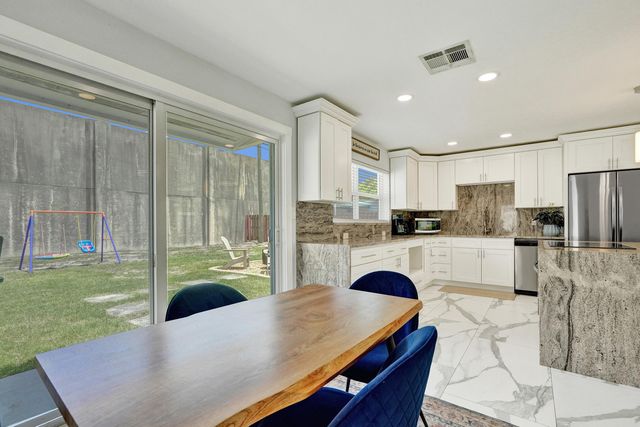 9446 Birmingham Drive, Palm Beach Gardens, FL 33410