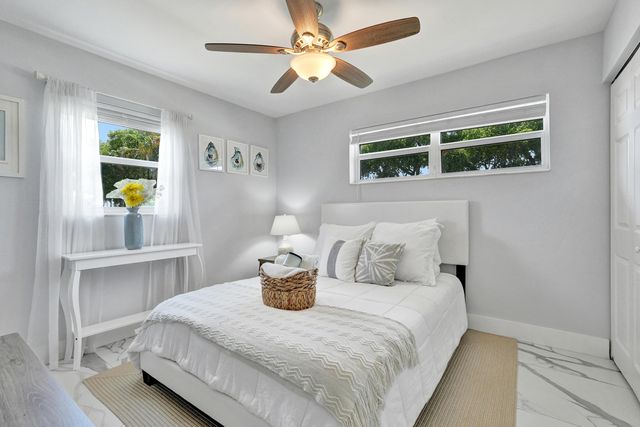 9446 Birmingham Drive, Palm Beach Gardens, FL 33410