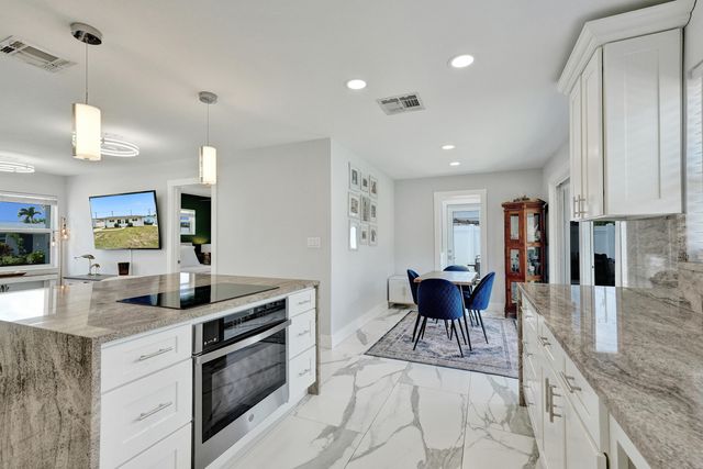 9446 Birmingham Drive, Palm Beach Gardens, FL 33410
