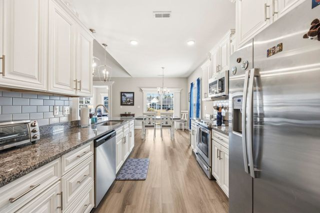 805 Covelo Ln., Myrtle Beach, SC 29579