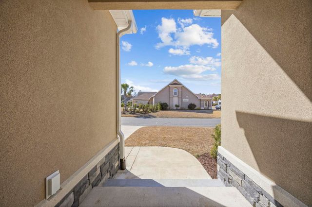 805 Covelo Ln., Myrtle Beach, SC 29579