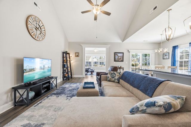 805 Covelo Ln., Myrtle Beach, SC 29579