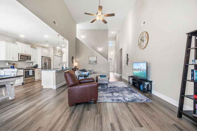 805 Covelo Ln., Myrtle Beach, SC 29579