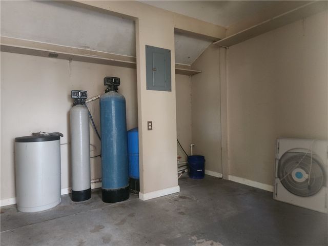 160 Glyndale Circle, Brunswick, GA 31520