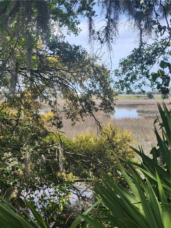 160 Glyndale Circle, Brunswick, GA 31520