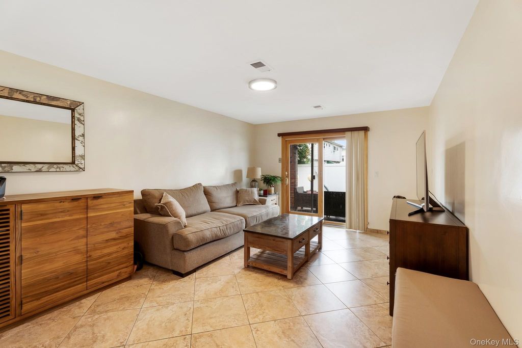164-30 85th Street, Howard Beach, NY 11414 — photo 5