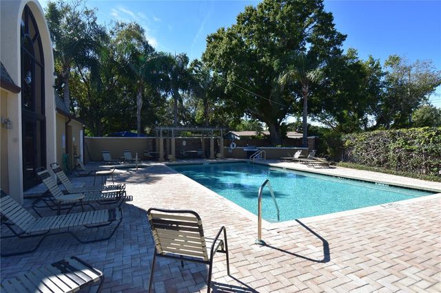 10177 SAILWINDS BOULEVARD S 203, Largo, FL 33773