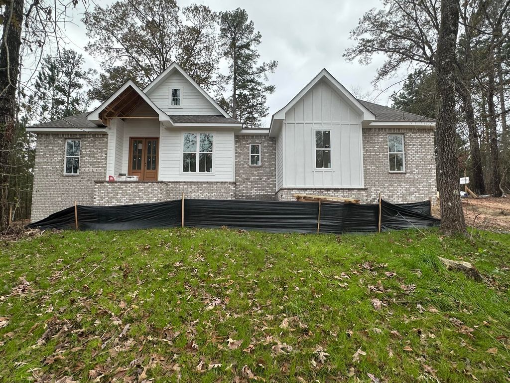 Lot 27 Shawnee Ln., Hattiesburg, MS 39402