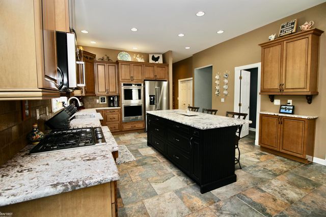 7090 E Hill Road, Atlas Twp, MI 48439