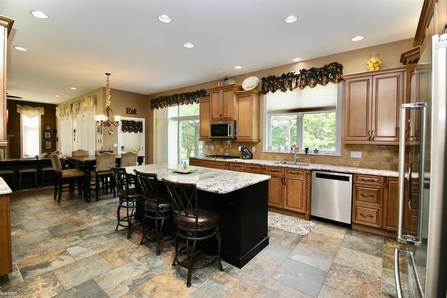 7090 E Hill Road, Atlas Twp, MI 48439