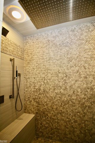 7090 E Hill Road, Atlas Twp, MI 48439