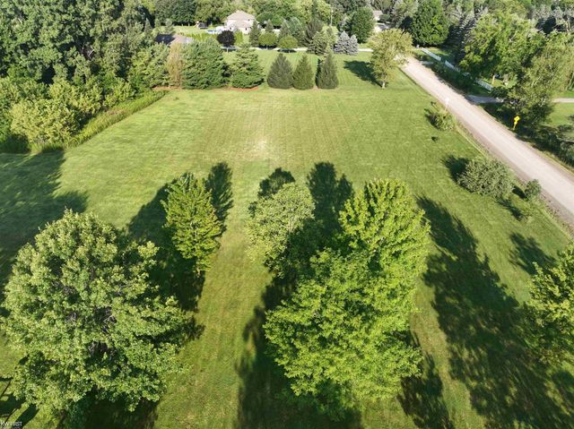 7090 E Hill Road, Atlas Twp, MI 48439