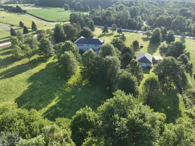 7090 E Hill Road, Atlas Twp, MI 48439