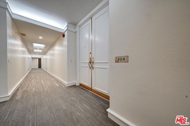 1131 Alta Loma Road 508, West Hollywood, CA 90069