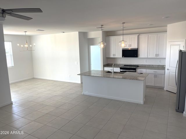 7489 E COZY COTTAGE Lane, San Tan Valley, AZ 85143