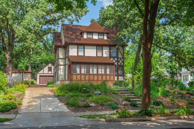 1933 E River Terrace, Minneapolis, MN 55414