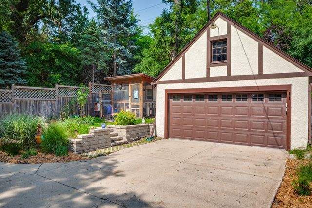 1933 E River Terrace, Minneapolis, MN 55414