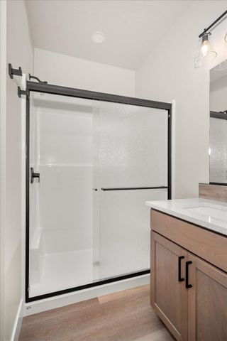 18191 N Morton Ct, Colbert, WA 99005