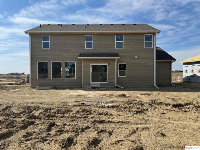 6221 N 210 Street, Elkhorn, NE 68022