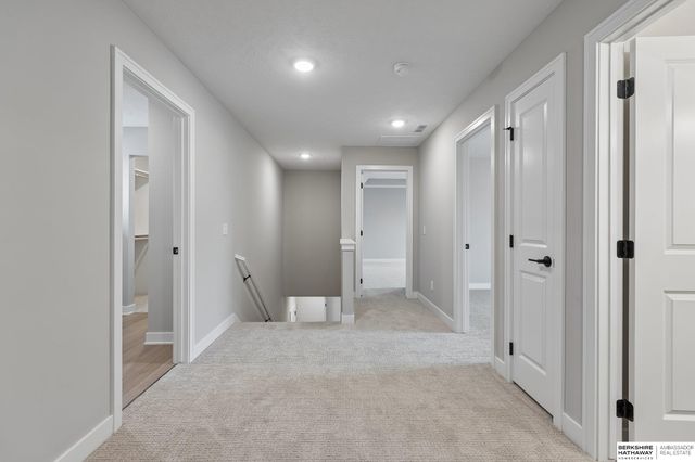 6221 N 210 Street, Elkhorn, NE 68022