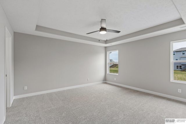 6221 N 210 Street, Elkhorn, NE 68022