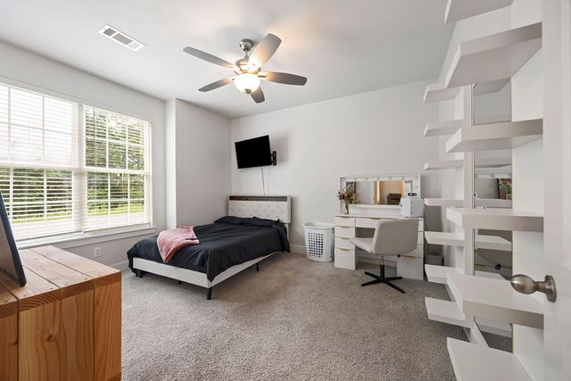 11 Melbourn Drive, Bella Vista, AR 72714